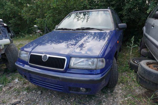 dezmembrez-skoda-felicia-facelift-2000-1.3-benzina-manuala