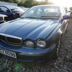 Dezmembrez Jaguar X-Type V6 SE, an 2001, motorizare 2.5 benzina, automata