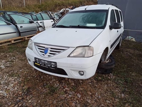 Dezmembrez Dacia Logan MCV